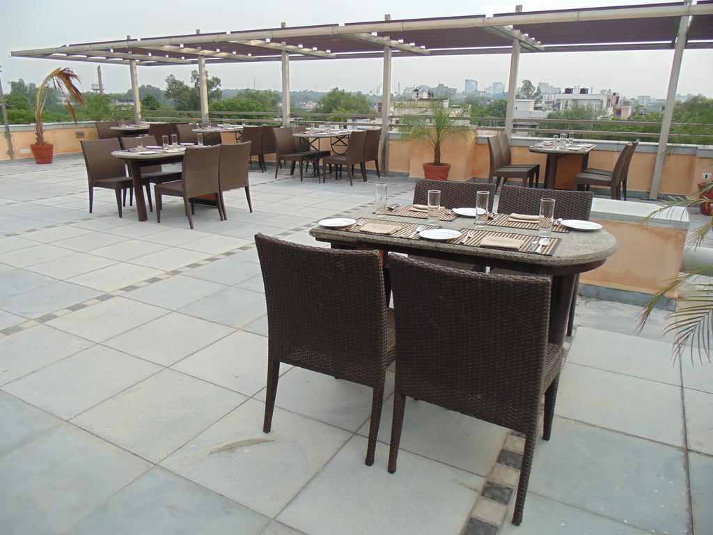 Rosemallow Hotel New Delhi Exterior photo
